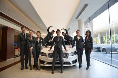 美女销售顾问独爱林肯 最高的宠爱就是自己拥有